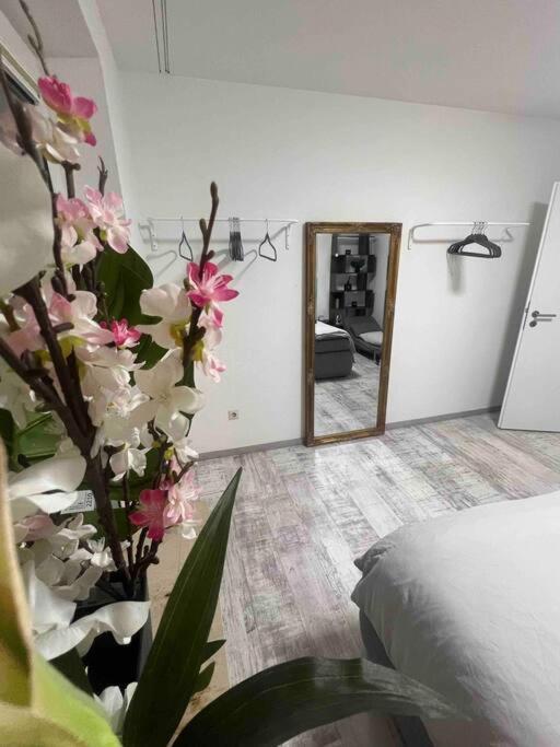 Modernes Apartment Mit 75Qm Mit Balkon & Aussicht Aquisgrana Esterno foto